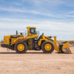 Komatsu WA900-2